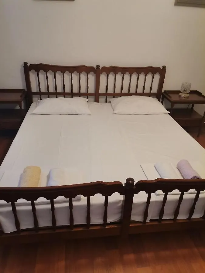 Apartment Andrea Klenovica Croatia